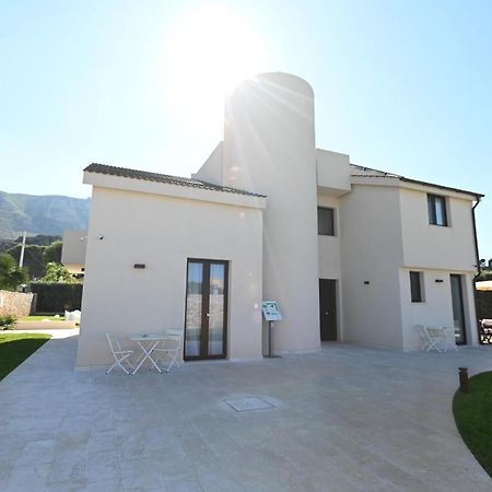 Tipino Hotel Pizzolungo Bagian luar foto