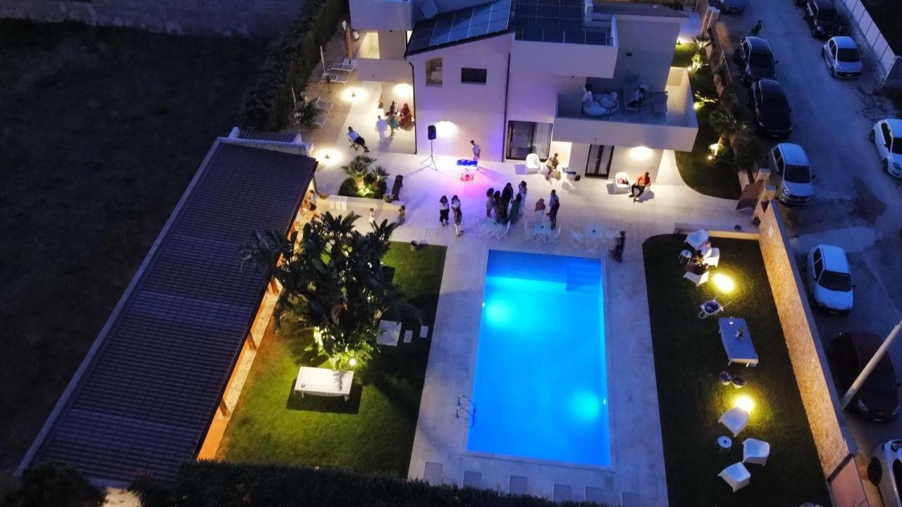 Tipino Hotel Pizzolungo Bagian luar foto